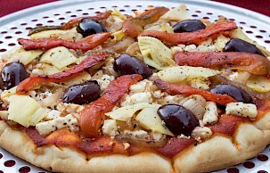 Mediterranean Flatbread Pizza