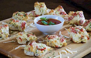 Cheesy Artichoke Bread